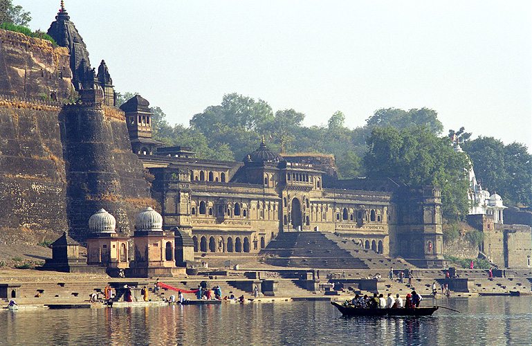 Burg der Frstin Ahilyabai in Maheshwar, Madhya Pradesh - Narmada-Fluss 14