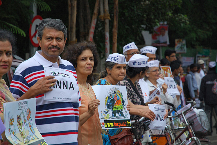Im Jahr 2011 gewinnt Anna Hazare breite Untersttzung, wie hier in Pune