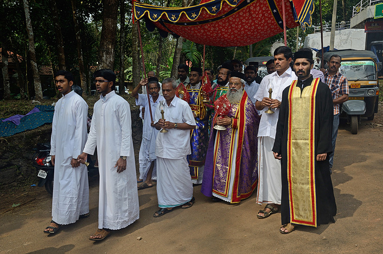 Christliche Priester und Wrdentrger, Kerala - Christen 12