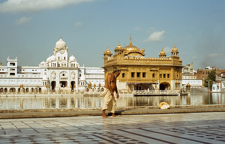 Der Goldene Tempel in Amritsar, hchstes Heiligtum der Sikhs