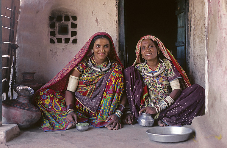 Buerinnen in Kutchh, Gujarat - Rajasthan 11