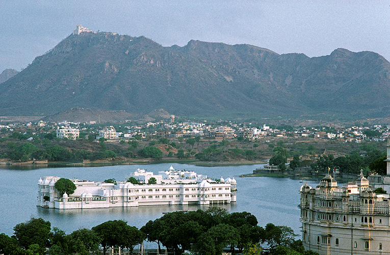 Wasserschloss in Udaipur, Rajasthan - Rajasthan 19