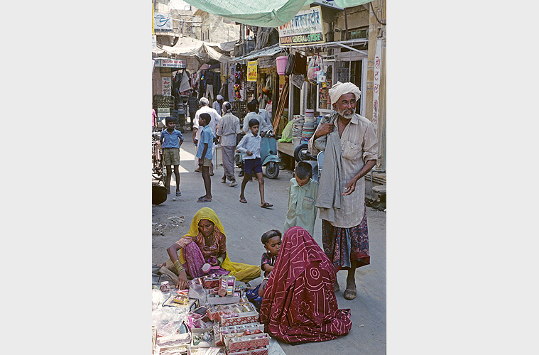 Im Basar vom Udaipur - Rajasthan 23