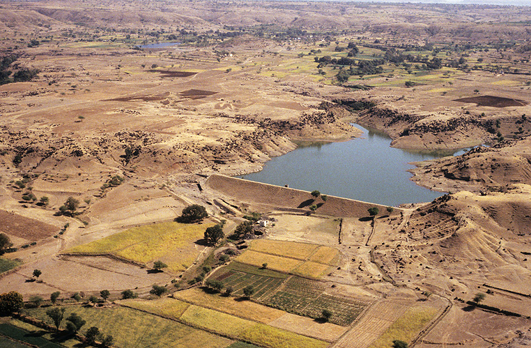 Bewsserungsteich im Drregebiet von Maharashtra