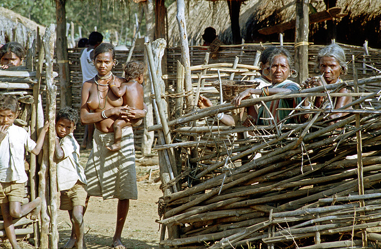  In einem Dorf der Madia-Gond, Maharashtra