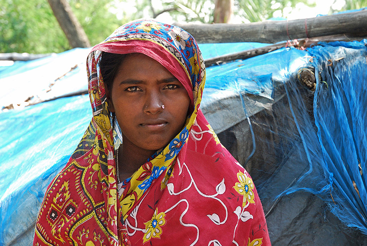 Dorfmdchen im Sumpfgebiet Sunderbans, West-Bengal  