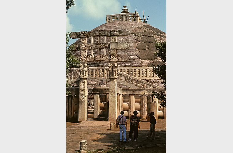 Der groe Stupa in Sanchi nahe Bhopal