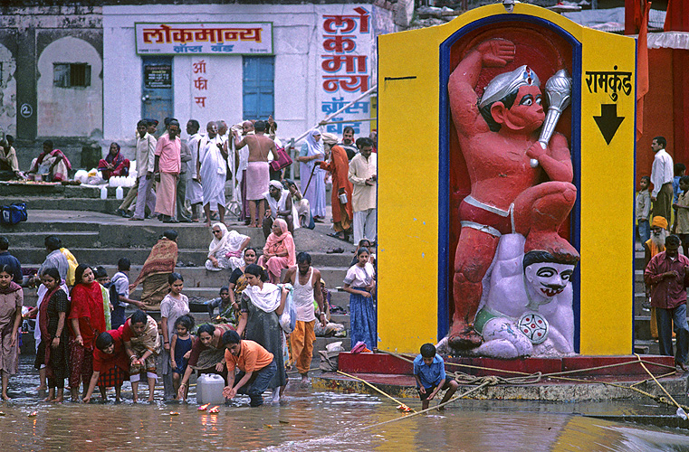 Heiliges Bad im Godavari-Fluss, Nasik