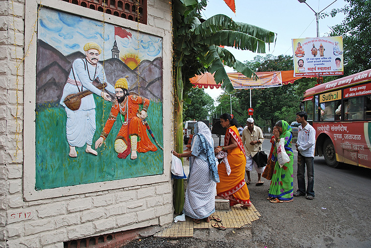 Tempel des Barden Tukaram in Pune - Pandharpur Yatra 24